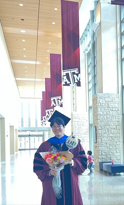Graduation2.png